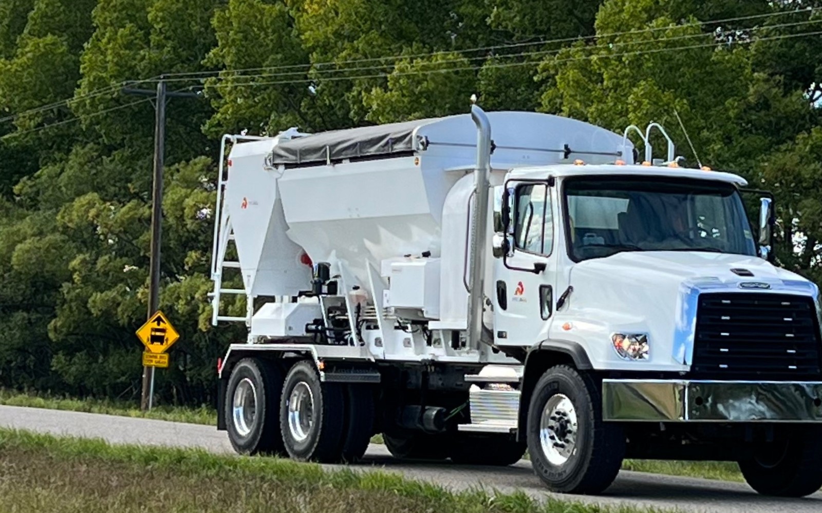 Large Volumetric Mixer